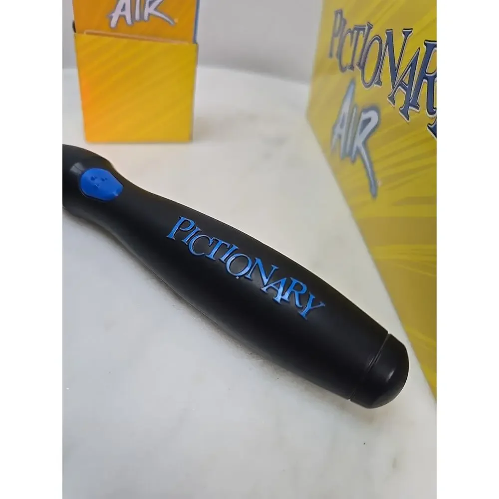 Mattel Pictionary Air Interactive Drawing Game with Light Pen Tested And Working